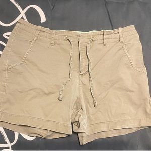 Lee Below The Waist Khaki Shorts Used Size 12, 34” Waist